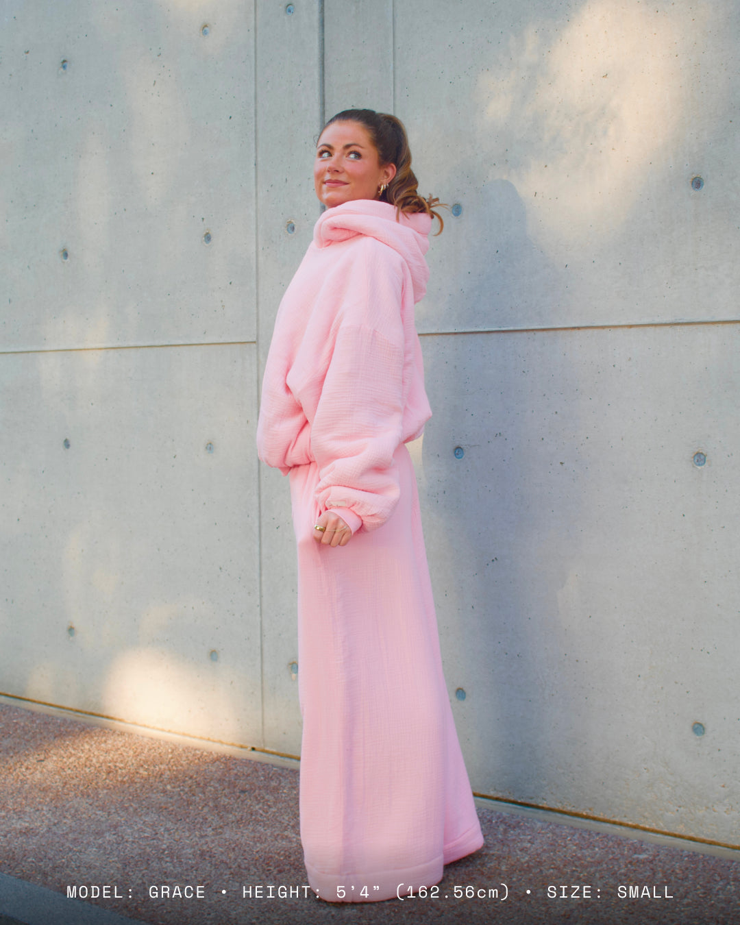 Homebody Blanket Hoodie - Pink