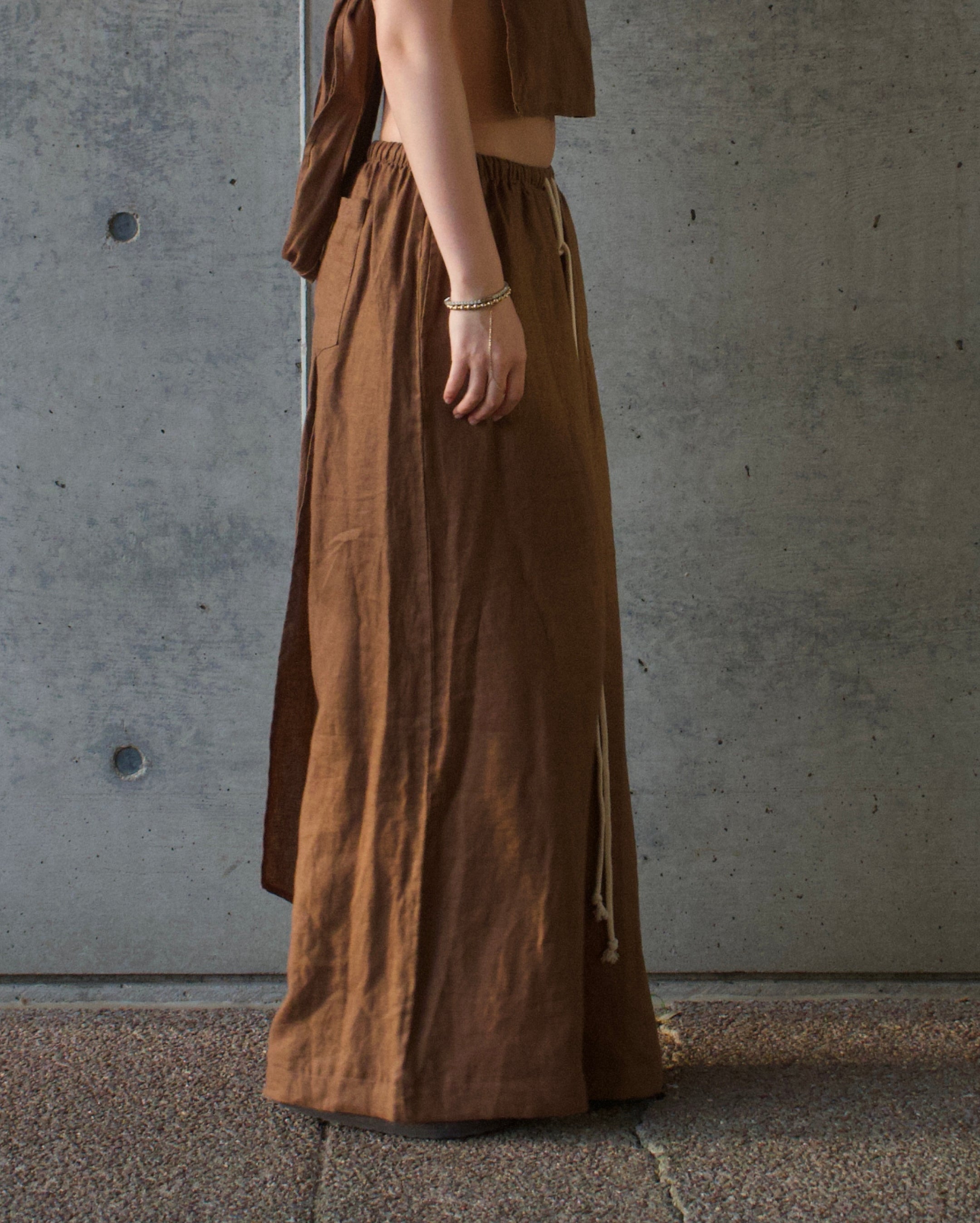 THE Linen Pants - Brown