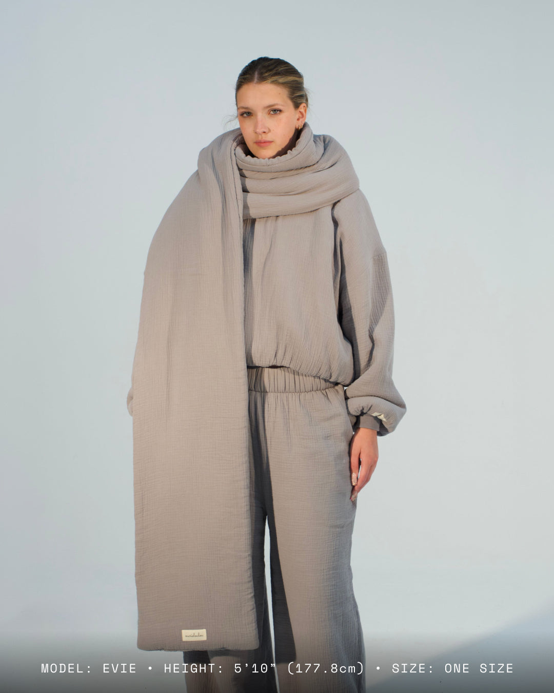 Homebody Blanket Scarf - Gray