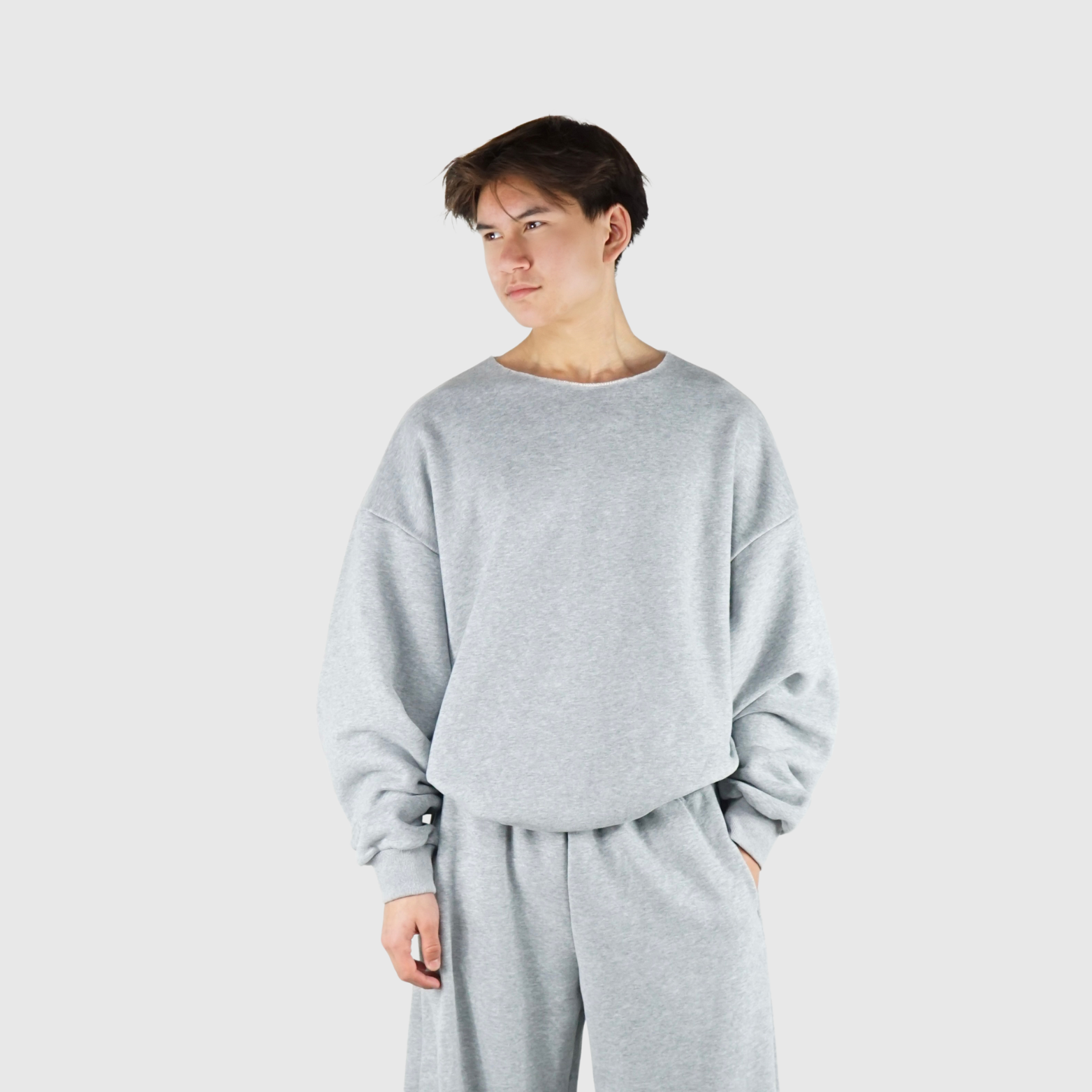 Essential Crewneck Sweatshirt