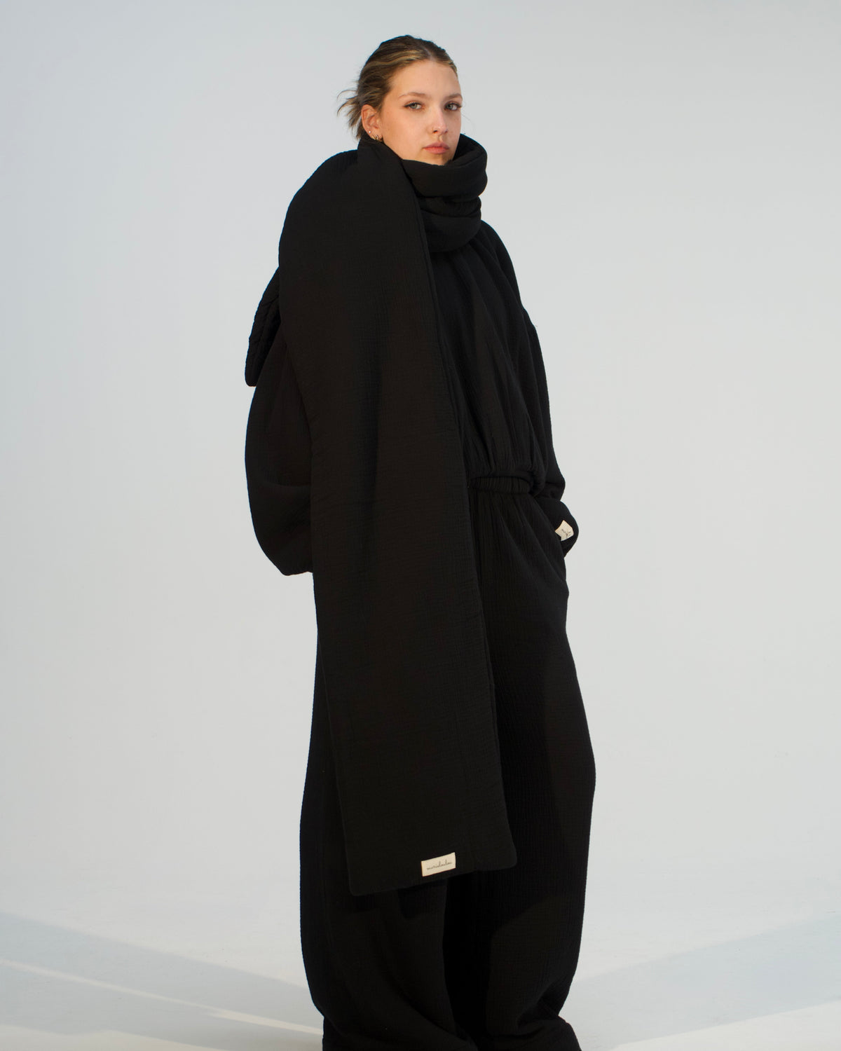 Homebody Blanket Scarf - Black