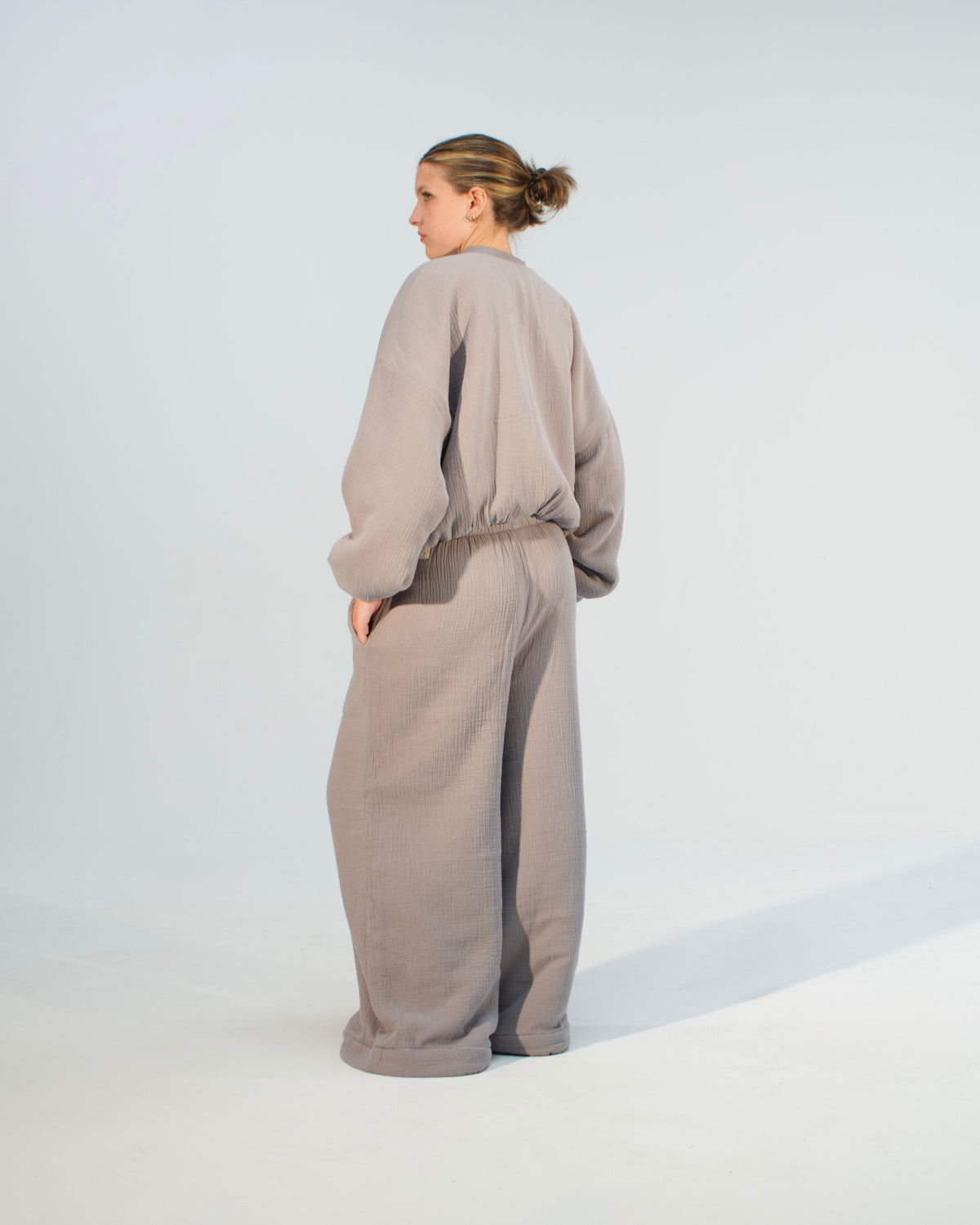 Homebody Blanket Crewneck - Gray