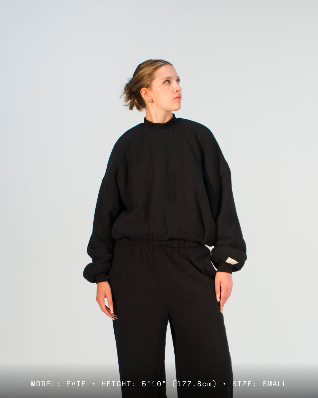 Homebody Blanket Crewneck - Black