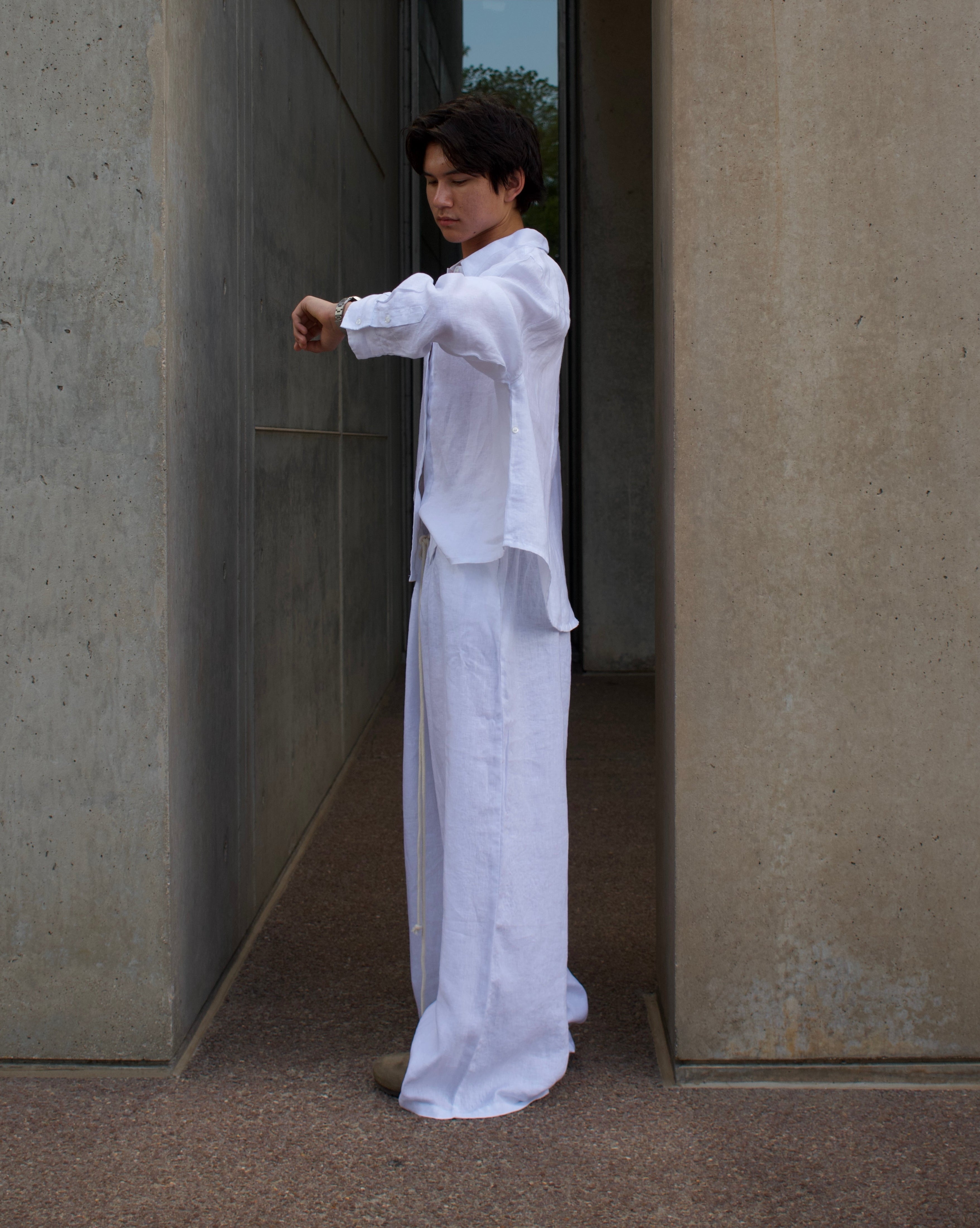 THE Earth Linen Pants - White