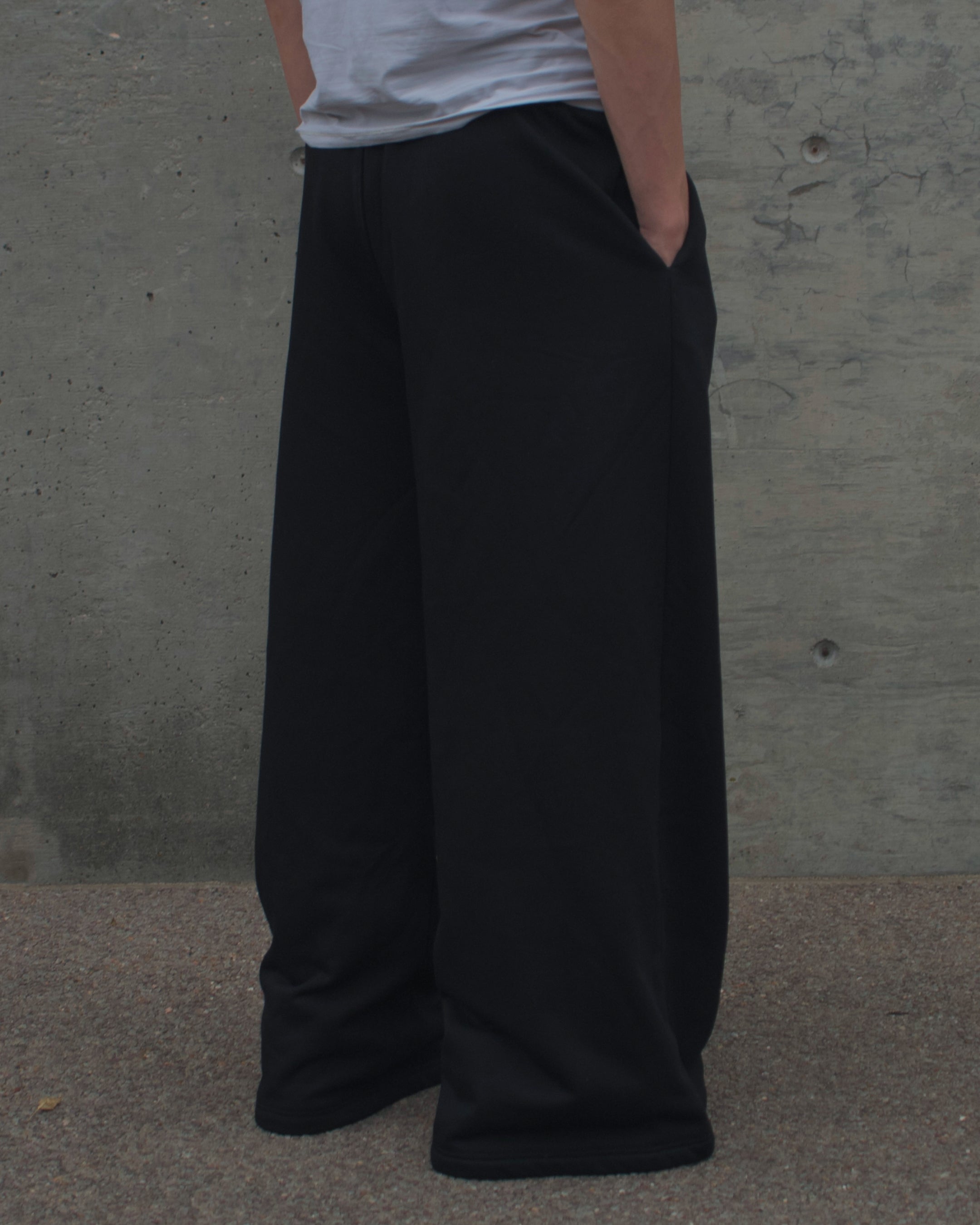 Cozy Cowboy Unisex Wide Leg Sweatpants - Black