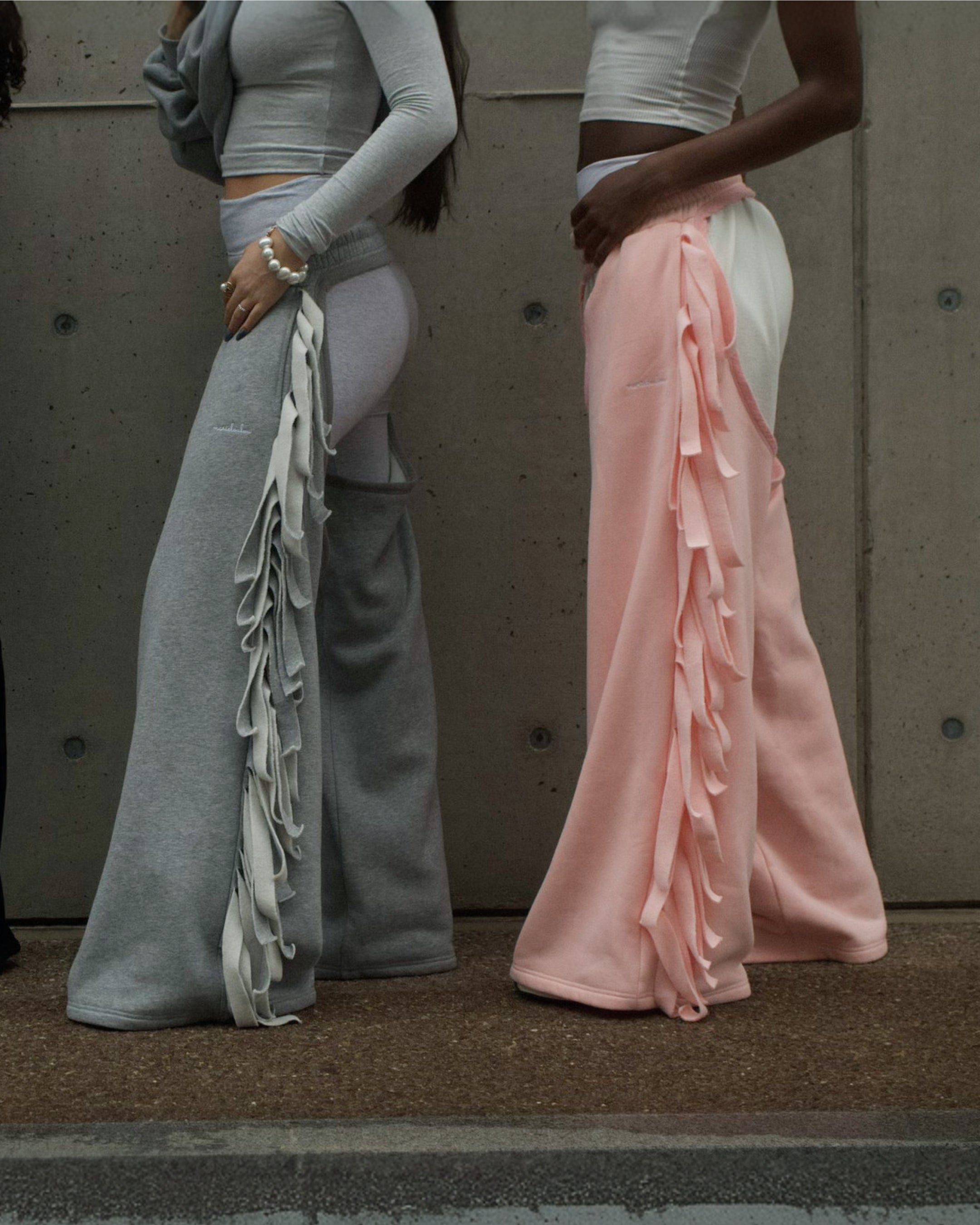 Essential Wide-Leg Sweatpants Chaps — Pink