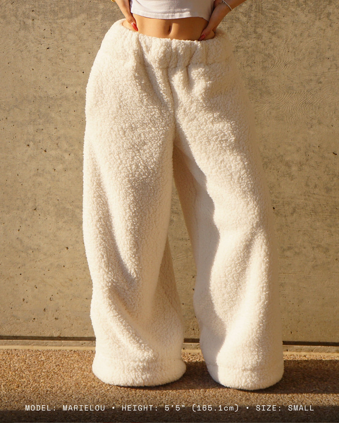 Homebody Full Sherpa Sweatpants - White