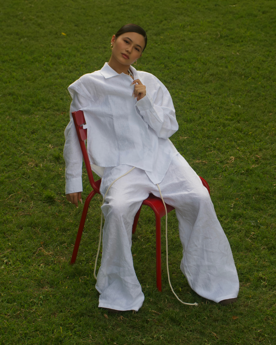 Breezy Earth Linen Button Up - White