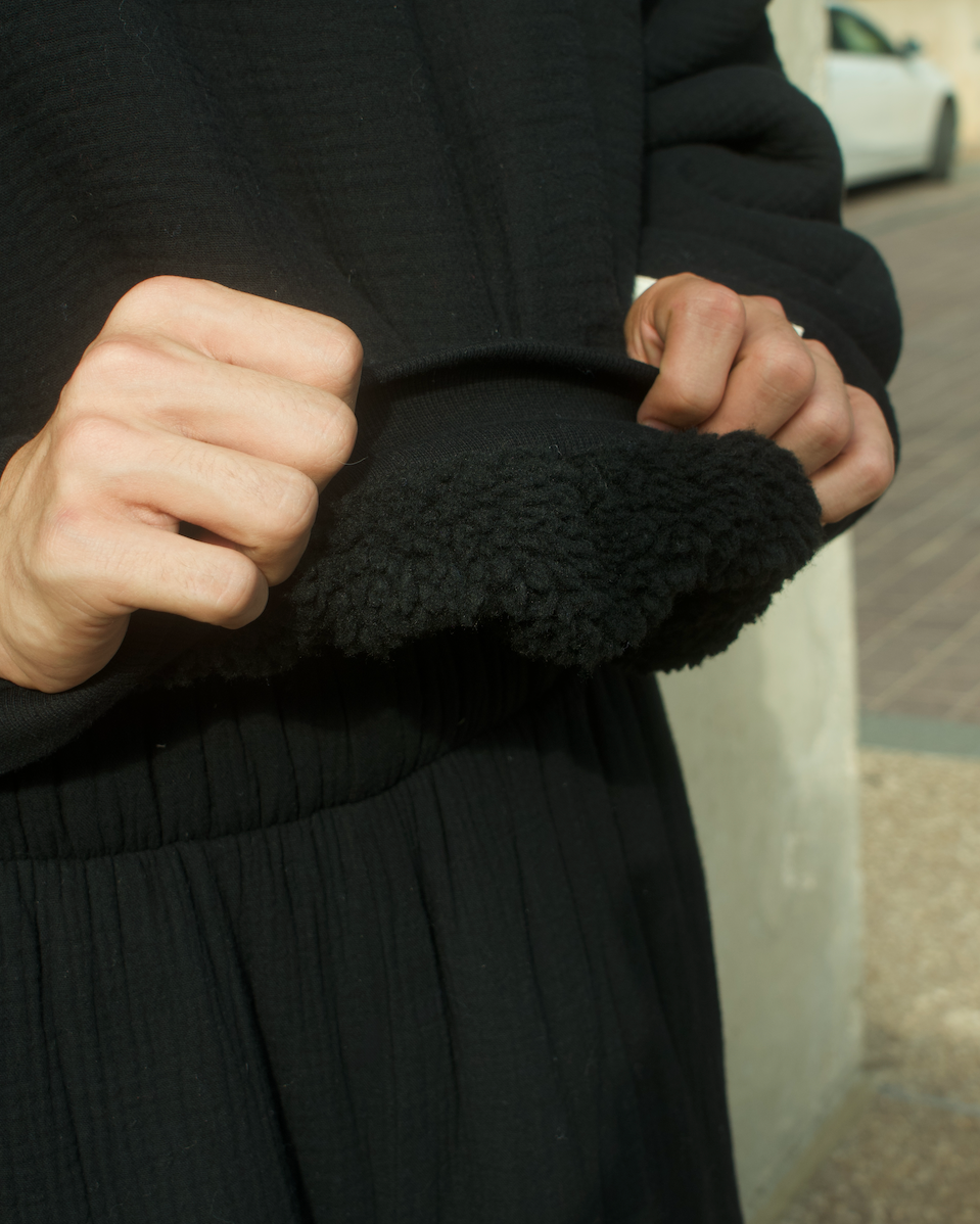 Homebody Blanket Hoodie - Black
