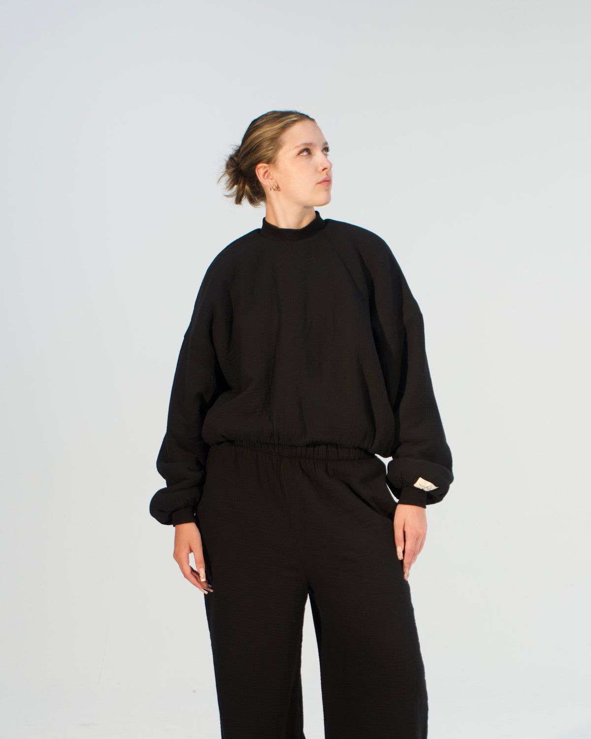 Homebody Blanket Crewneck - Black