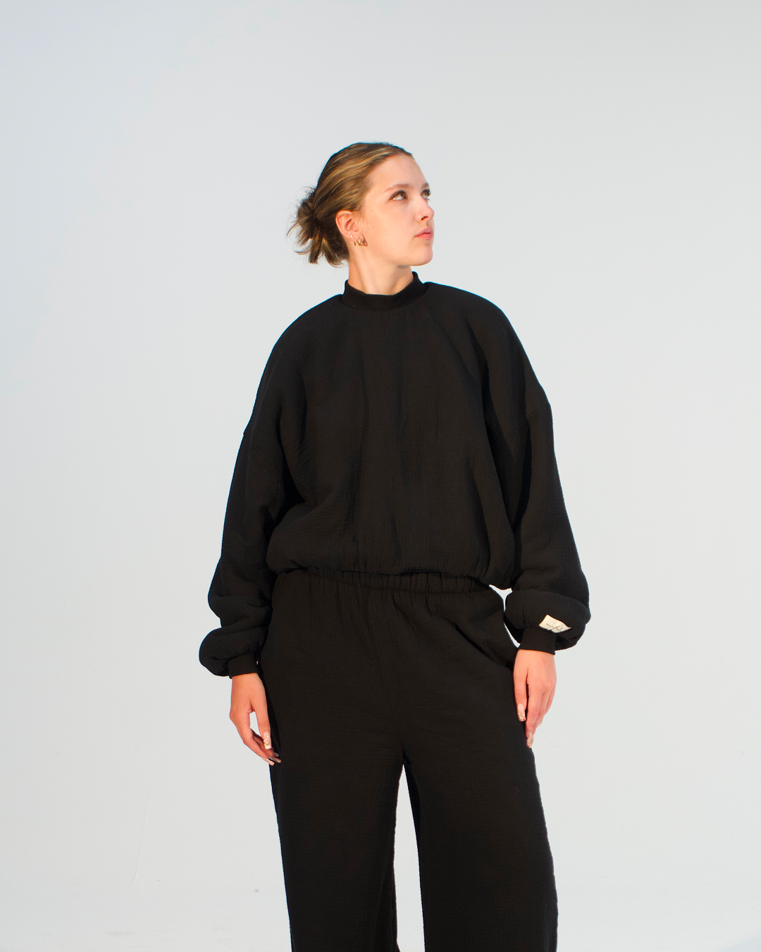 Homebody Blanket Crewneck - Black